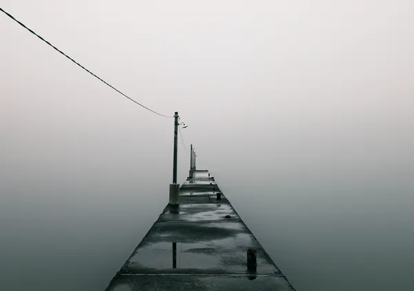Into the Mist — 霧の彼方 - 秋倉　康介