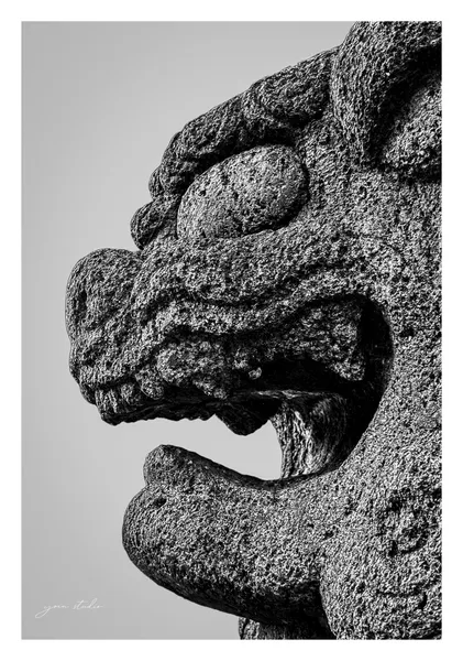 STONE DIALOGUE - AH - Yoin Studio