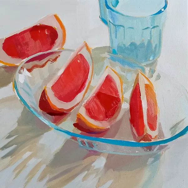 Blood Grapefruit Wedges in Blue Glass - タイシテユリ