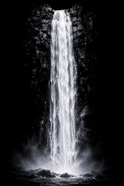「白銀の瀑布」 -Silver Cascade- - AKI