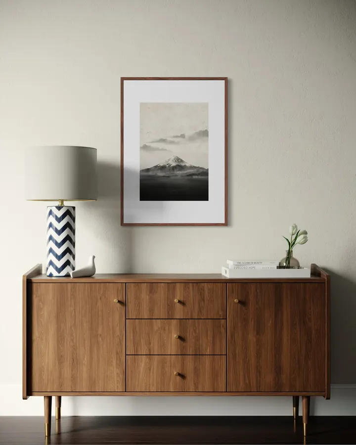 Mist over Mount Fuji: Iconic Japanese Sumi-e Art Print - 稲山いこい