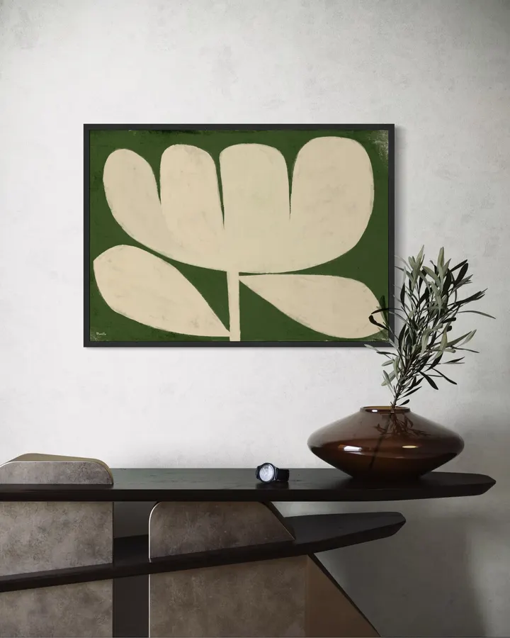 flower on green - marco marella