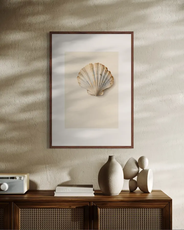貝のひだ — 砂色と淡青の海辺アート - 墨一筆
